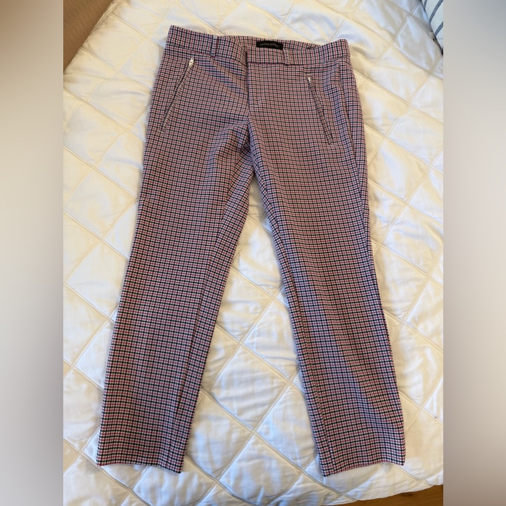 Banana Republic women’s trousers, petite 4, plaid pattern